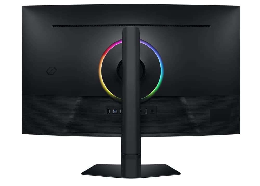 Monitor Samsung 37" LS37FG750EUXEN, Curvature: 1000R, Diagonal (inch): 37, Diagonal (cm): 93, Aspect ratio: 16:9, Panel: VA, Resolution: 3840x2160, Refresh Rate: 165Hz, Response time GtG: 1ms, Brightness (max): 350 cd/m², Contrast (static) : 3000:1, Viewing angle: 178/178, Color Gamut Type: DCI-P3 — miniatură