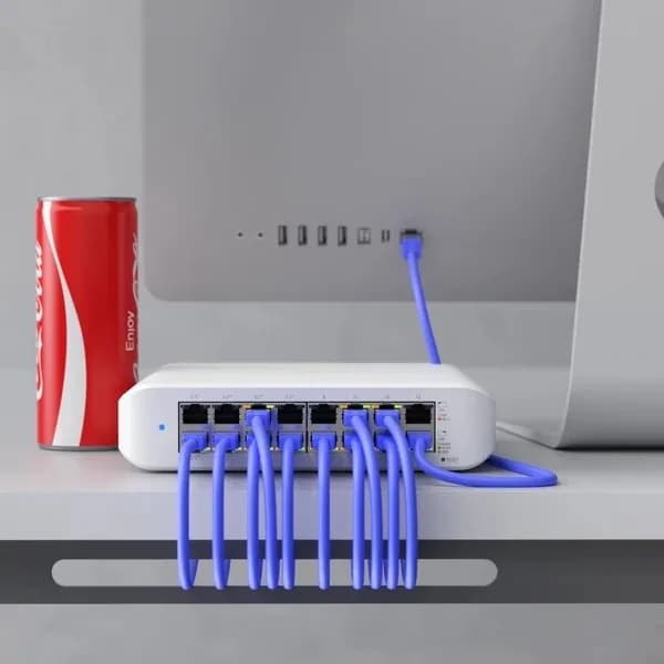 SWITCH. PoE Ubiquiti UniFi Desktop 16Port Gigabit Switch with PoE "USW-LITE-16-POE-EU" — miniatură