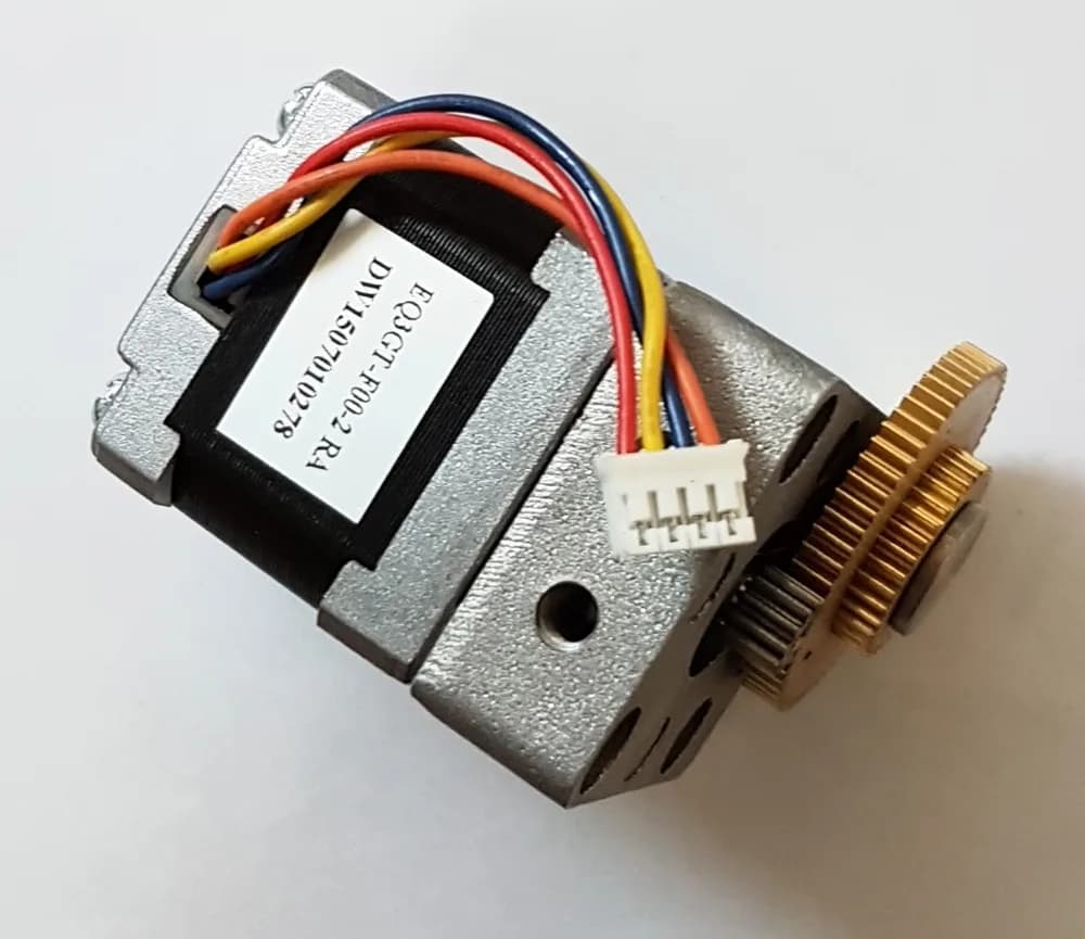 Motor de rezervă pentru EQ3-PRO (RA)