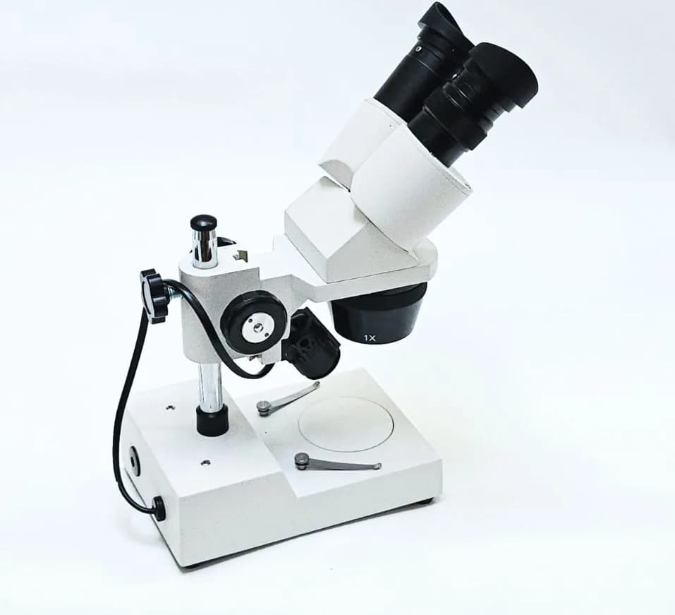 Stereomicroscop STM6c cu mărire de 20x, 40x și 80x, cu iluminare LED inferioară și superioară