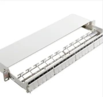 Patch Panel neechipat | Modular Sliding | Cat 5, 6, 6A, 7, 7A | Cupru | 24 | Snap-in | LANmark | Alb