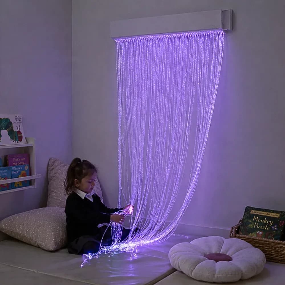 Perdea de fibră optică cu cozi și suport pivotant (100 cozi de fibră) — miniatură