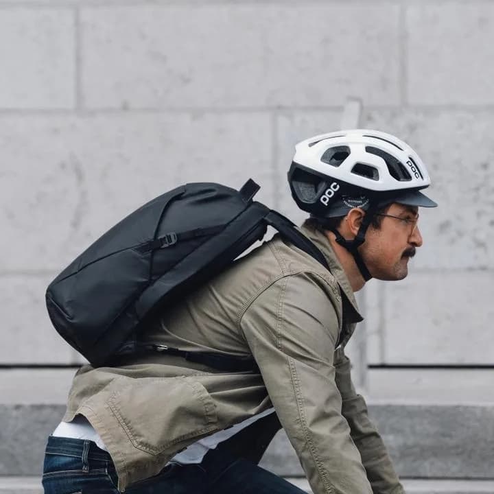 RUCSAC THULE 21, pt. notebook de max. 15.6 inch, 1 compartiment, buzunar frontal | buzunar lateral | buzunar dorsal, waterproof, nylon, negru, "TACTBP116 BLACK" 3205293 — miniatură