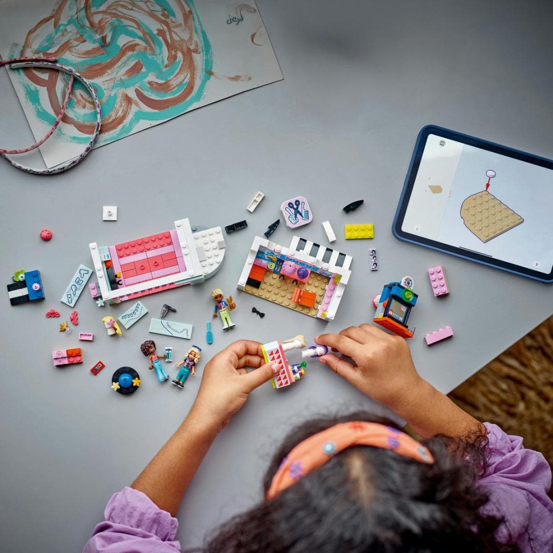 SALON COAFURA SI MAGAZIN DE ACCESORII, LEGO 42662 — miniatură