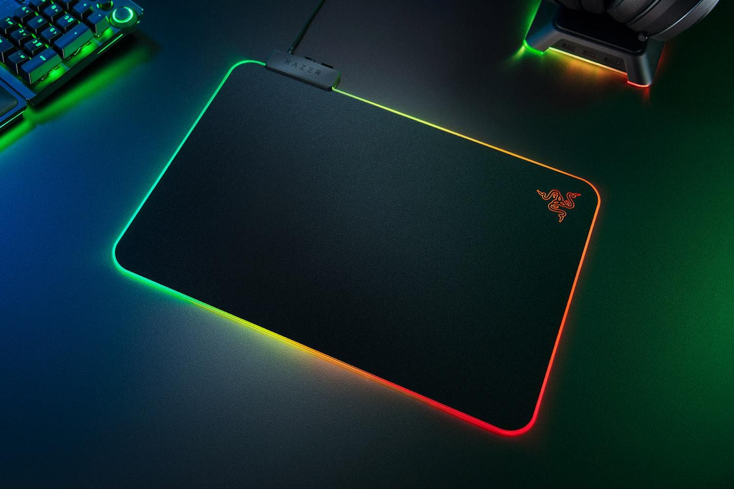 Mousepad Razer Firefly V2 Hard Surface, RGB, standard — miniatură