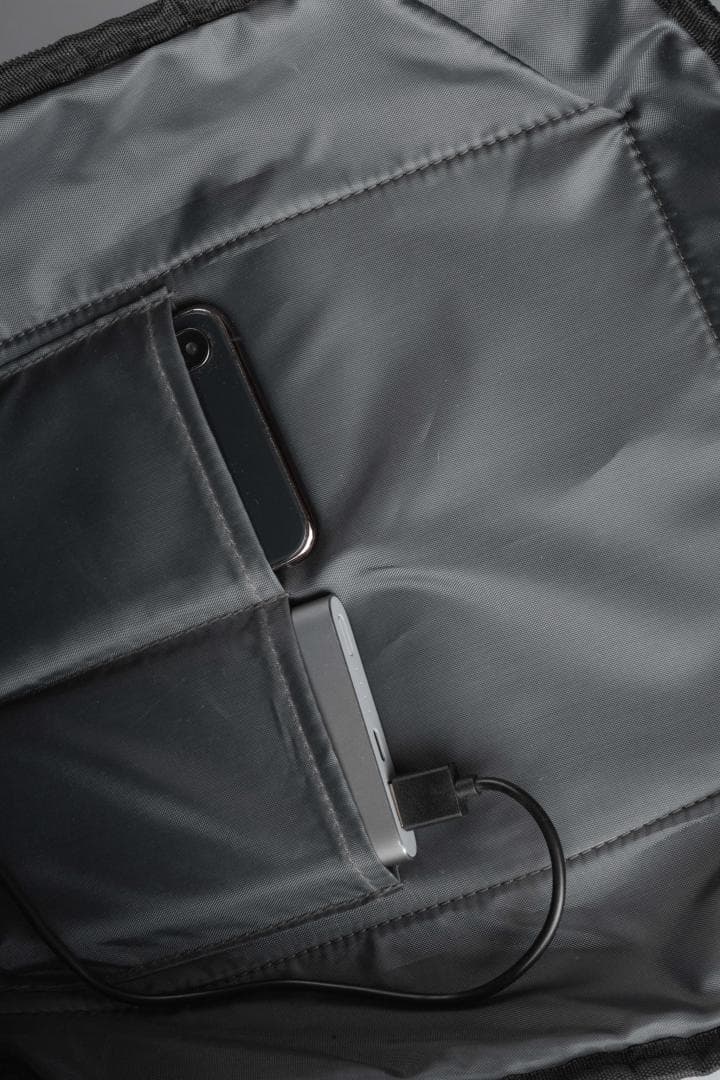 Rucsac notebook Serioux, SMART TRAVEL ST9588, dimensiuni: 32 x 19 x 46 cm, rezistent la apa, compartimente multiple, compartiment separat pentru notebook: max. 15.6", bretele ajustabile, port de încărcare USB, buzunar ascuns la spate, material poliester — miniatură