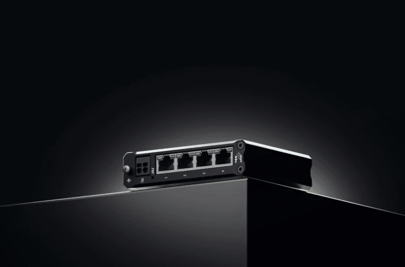 TELTONIKA 4PORT UNMANAGED DIN RAIL SWITCH TSW304, Interfata: 4 x ETH ports, 10/100/1000 Mbps, supports auto MDI/MDIX crossover, Standarde retea: 802.3i, 802.3u, 802.3ab, 802.3x, 802.3az, 802.3ad, Latime de banda: 8 Gbps, Carcasa aluminiu, Dimensiuni: 102 x 25 x 81.5 mm, Greutate: 210g, IP30 — miniatură