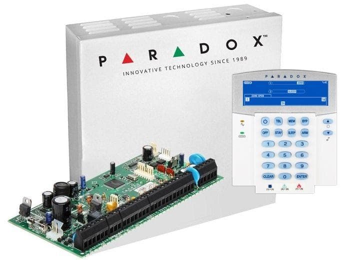 Centrala Paradox SP6000+; 8 zone pe placa (16 cu dublare zona ATZ);2 PGM pe placa, extensibile la 16 (dintre care oricare poate fi wireless);Actualizare firmware local via BabyWare;Numere de telefon raportare: 3 pentru stația centrală, 5 personale, 1 pager;Include cutie cu traf 1 buc si tastatura