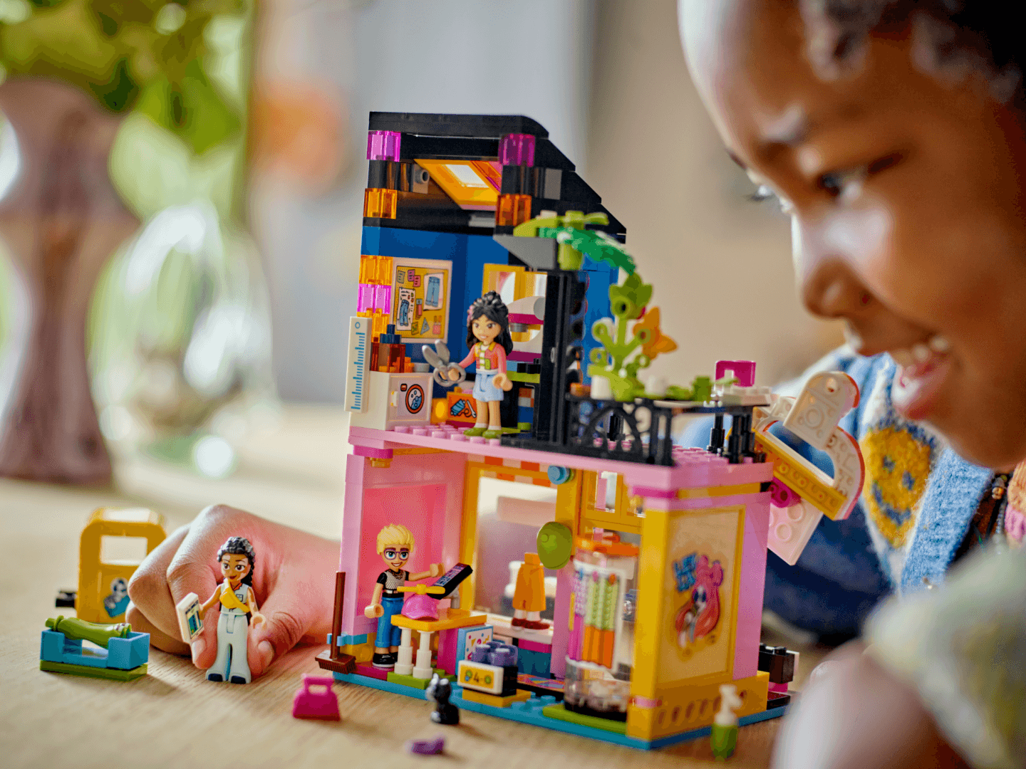 MAGAZIN DE MODA VINTAGE, LEGO42614 — miniatură