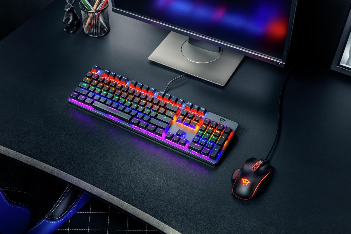 Tastatura Mecanica Gaming Trust GXT 865 Asta, RGB, USB, negru — miniatură