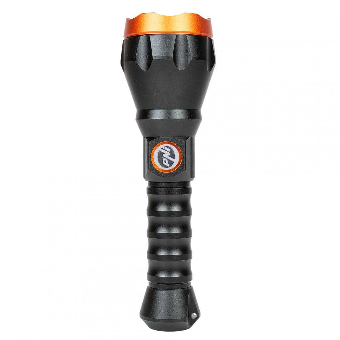 Lanterna PNI Adventure F550 Crystal LED, 10W, din aluminiu, 500lm, pana la 700m, IPX6, acumulator 4000mAh inclus, incarcare prin USB Type-C, Tip led: Osram Crystal LED, 10W, Material carcasa: Aluminiu anodizat, Clasa de protectie: IPX6, 500 lumeni, Raza actiune: Pana la 700 m, Dimensiuni: Ø57 x 203 — miniatură
