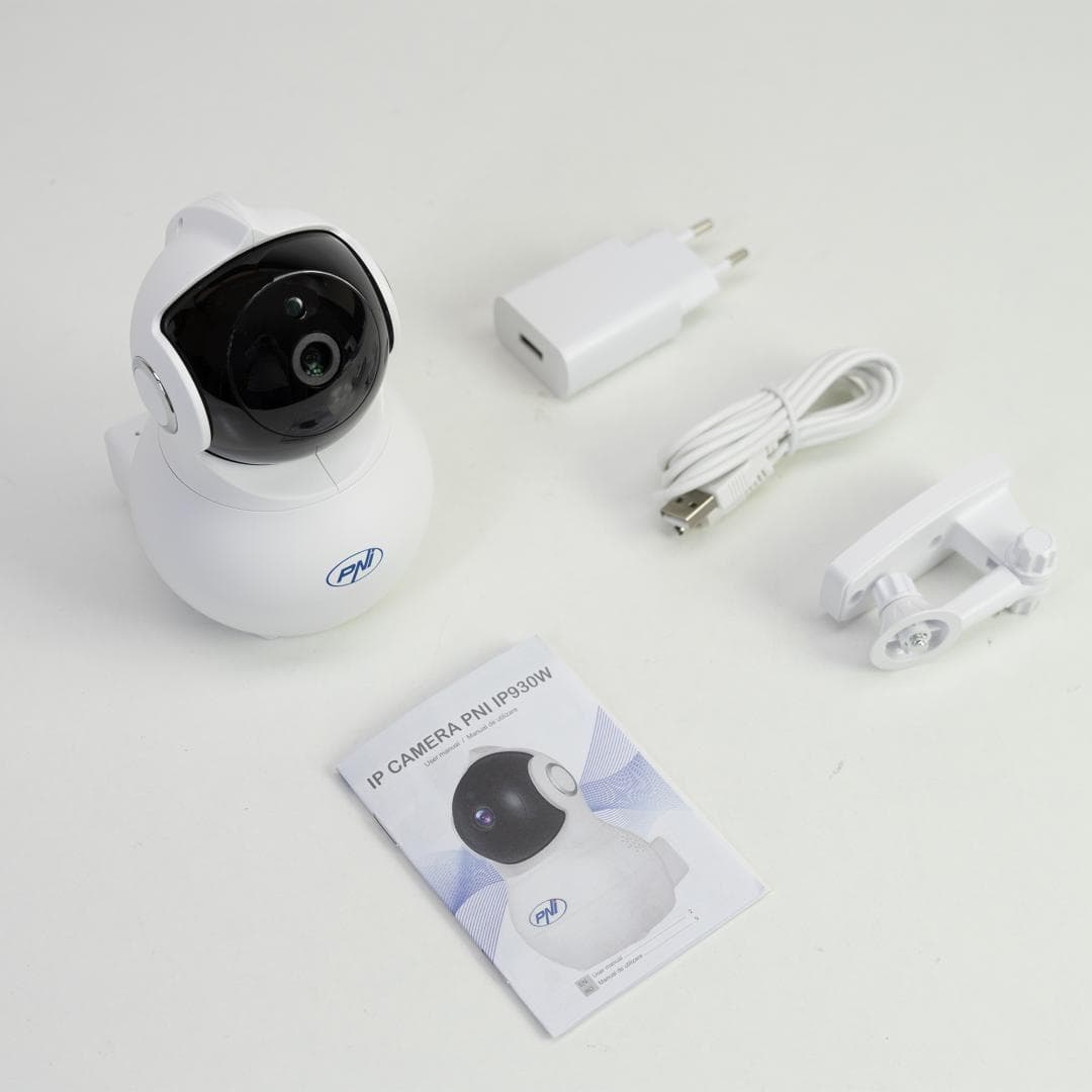 Camera supraveghere video PNI IP930W 1080P 2 MP cu IP P2P PTZ wireless, slot card microSD, Senzor imagine: 1/2.7, 2MP, 1080p, Lentila: f:3.6mm, Compresie imagine: H.264, 20fps/25fps 1080P (1280x720P), Rezolutii: 1080P (1920x1080) / 720P ( 1028x720), Microfon integrat, Difuzor integrat, 1 x 10/100 — miniatură