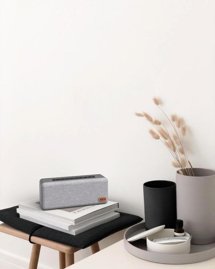 Boxa activa Akai Retro, bluetooth, putere totala 10 W, frecventa 15Hz~ 15Kh, acumulator 2000 mAh, autonomie 10 Ore, IPX4 rezistent la apa, reflector mare din ABS cu bas la 360 de grade în toate direcțiile, gri — miniatură