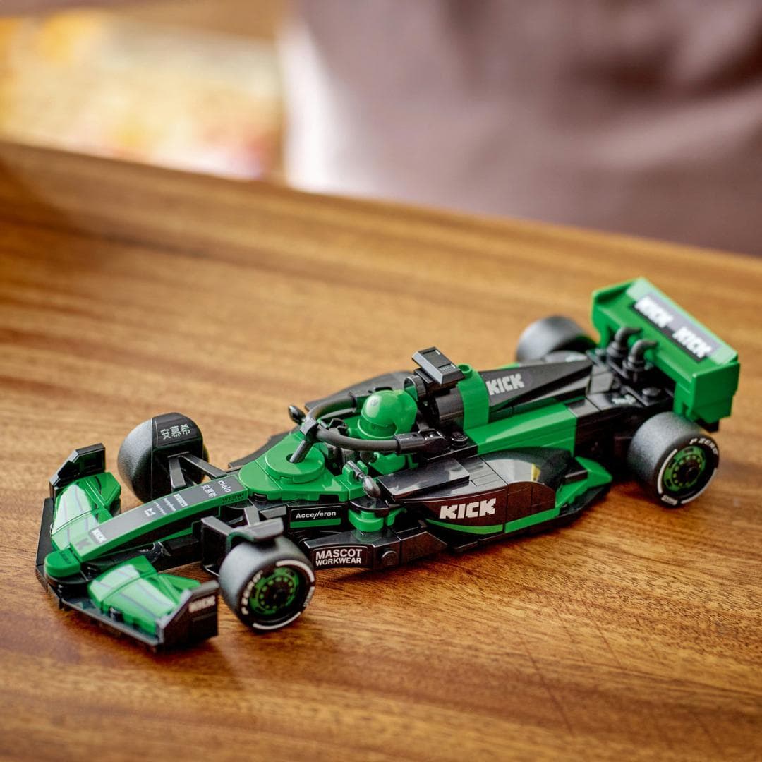 MASINA DE CURSE KICK SAUBER F1 TEAM C44, LEGO 77247 — miniatură