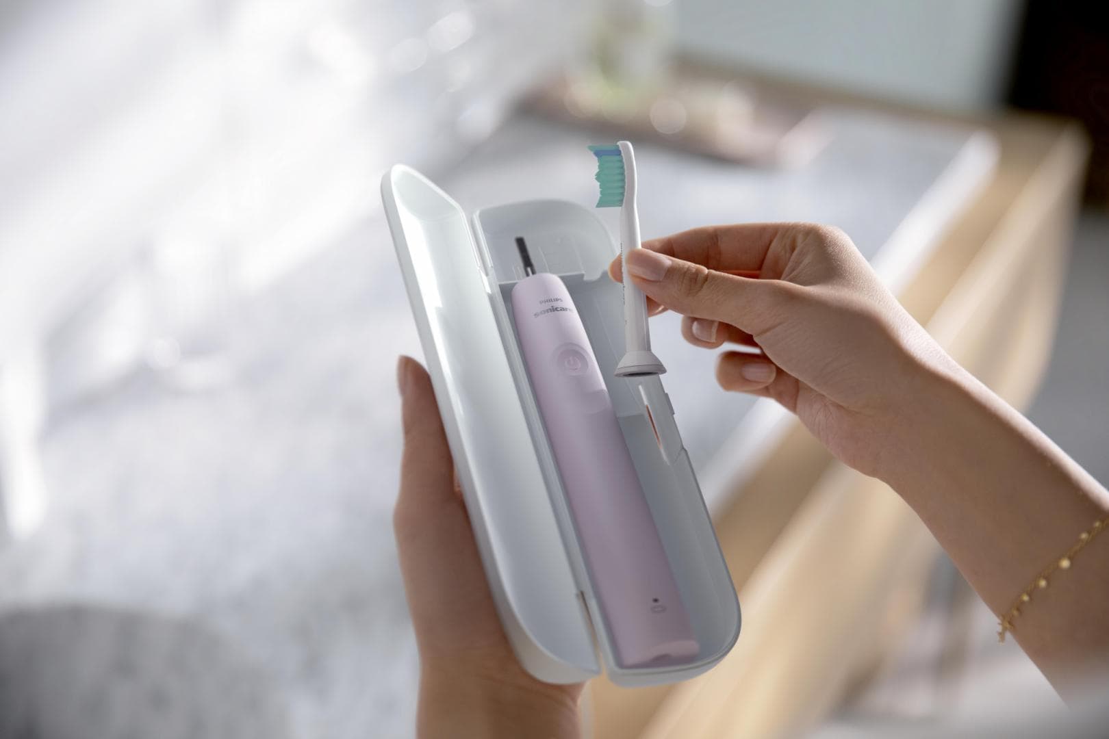 Periuta de dinti sonica electrica PHILIPS Sonicare Seria 2100 HX3651/11, 31000 miscari/minut, Cronometru Quadpacer si SmarTimer, Design ergonomic subţire, 1 capat de periere, Roz, L x A x I (mm) 109x63x220 — miniatură