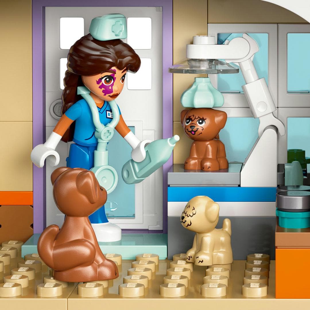 CLINICA VETERINARA PENTRU CAI SI ANIMALE DE COMPANIE, LEGO 42651 — miniatură