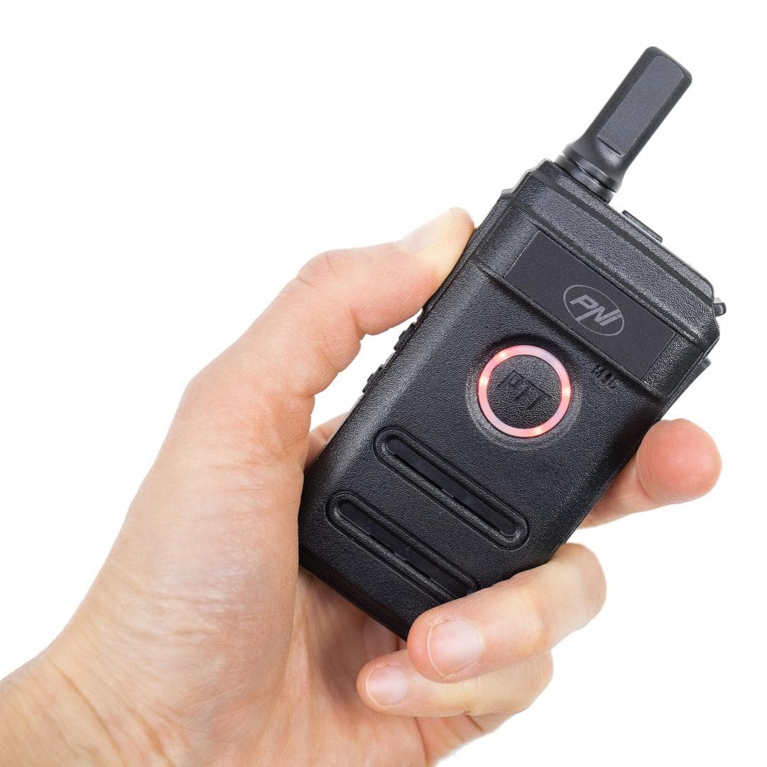 Statie radio portabila PNI PMR R10 PRO, 446MHz,0.5W, Monitor, Scan, coduri CTCSS DCS, Distanta de lucru: 5km, 16 canale, Putere de emisie: 0.5w, Acumulator Li-Ion 3,7 V (1500 mAh), Dimensiuni: 52 x 20 x 122 mm (antena inclusa), Greutate: 88g — miniatură