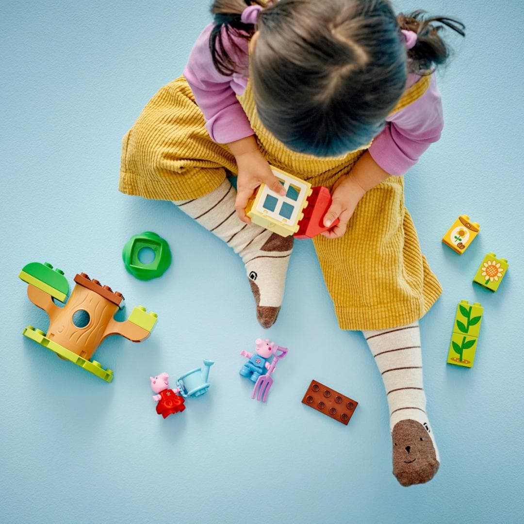 GRADINA SI CASA DIN COPAC A PURCELUSEI PEPPA, LEGO 10431 — miniatură