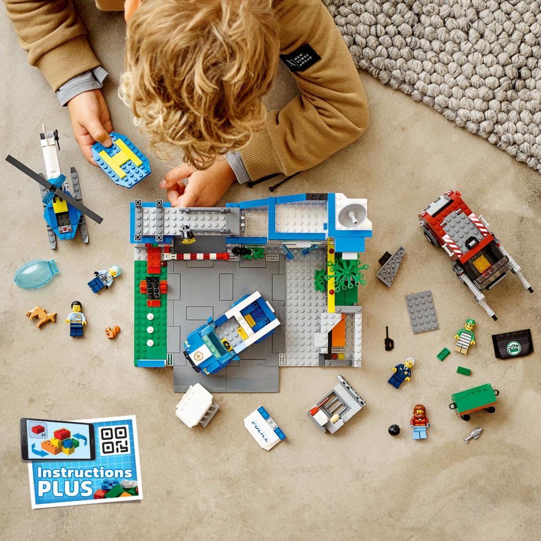SECTIE DE POLITIE, LEGO 60316 — miniatură