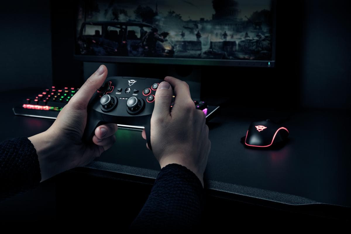 Trust GXT 545 Yula Wireless Gamepad — miniatură