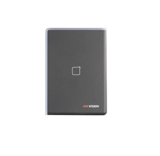 Cititor de card Hikvision DS-K1108AM, Pro series,  citeste carduri Mifare 13.56 MHz, distanta de citire: ≤ 50 mm, comunicare: RS-485, Wiegand (W26, W34) protocol si OSDP protocol,  indicator LED de stare si alimentare, tamper, buzzer, alimentare: 12 VDC, IP65, dimensiuni: 123 mm × 88 mm × 21mm
