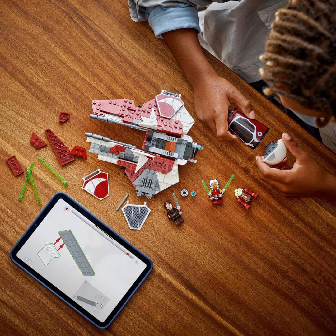 NAVA INTER.JEDI A LUI AHSOKA, LEGO 75401 — miniatură