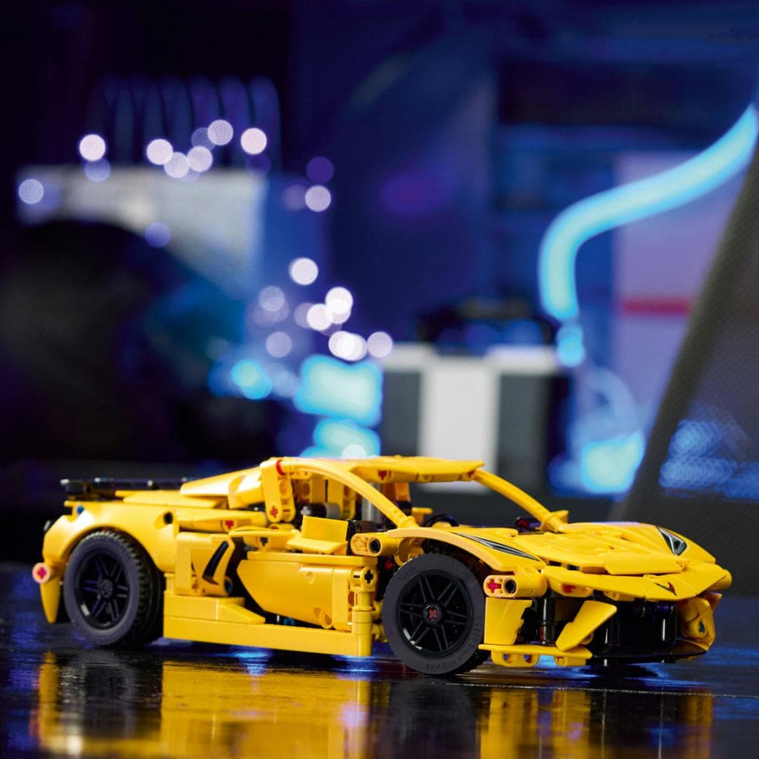 CHEVROLET CORVETTE STINGRAY, LEGO 42205 — miniatură