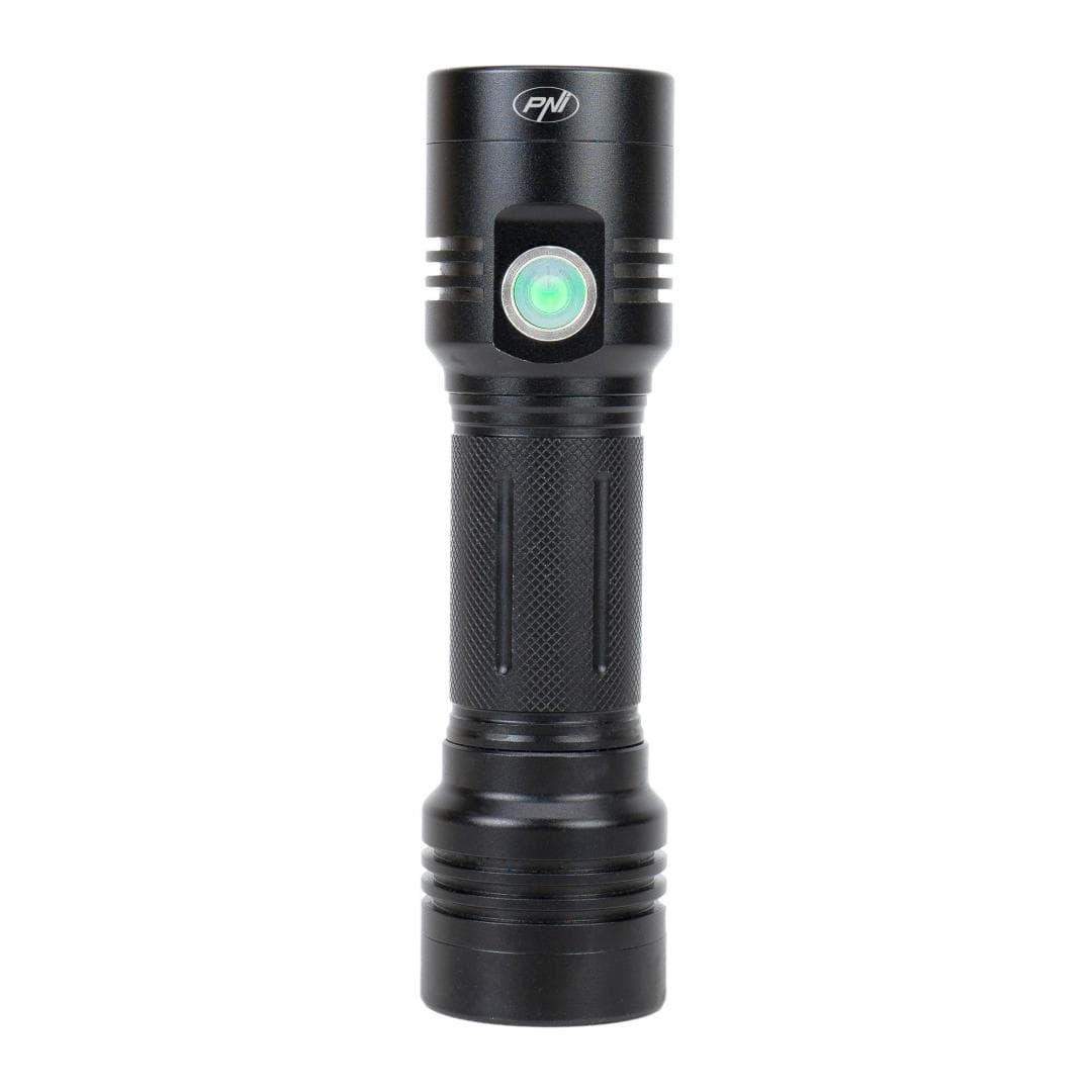 Lanterna dubla PNI Adventure F200 din aluminiu cu LED, acumulator 4000mAh si port micro USB, 3 LED-uri cu deschidere mare si unul cu focus, ambele au 3 niveluri de putere, Tip led: Osram P8, pUTERE: 1 x 10W si 3 x 5W, Capacitate acumulator: 4000mAh, Material: Aluminiu anodizat, Clasa de protectie — miniatură