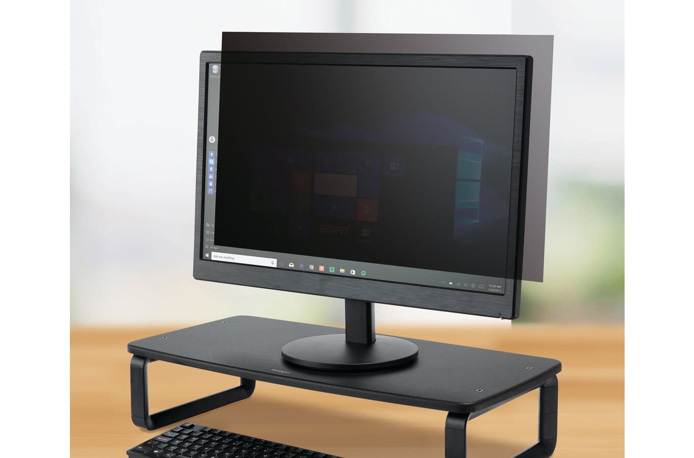 FILTRU confidentialitate KENSINGTON, pentru 18.5", 16:9, 2 zone, detasabil, limiteaza campul vizual la 30grade, reduce lumina daunatoare cu pana la 42%, 325x5x535mm, 0.284Kg, "626475" — miniatură