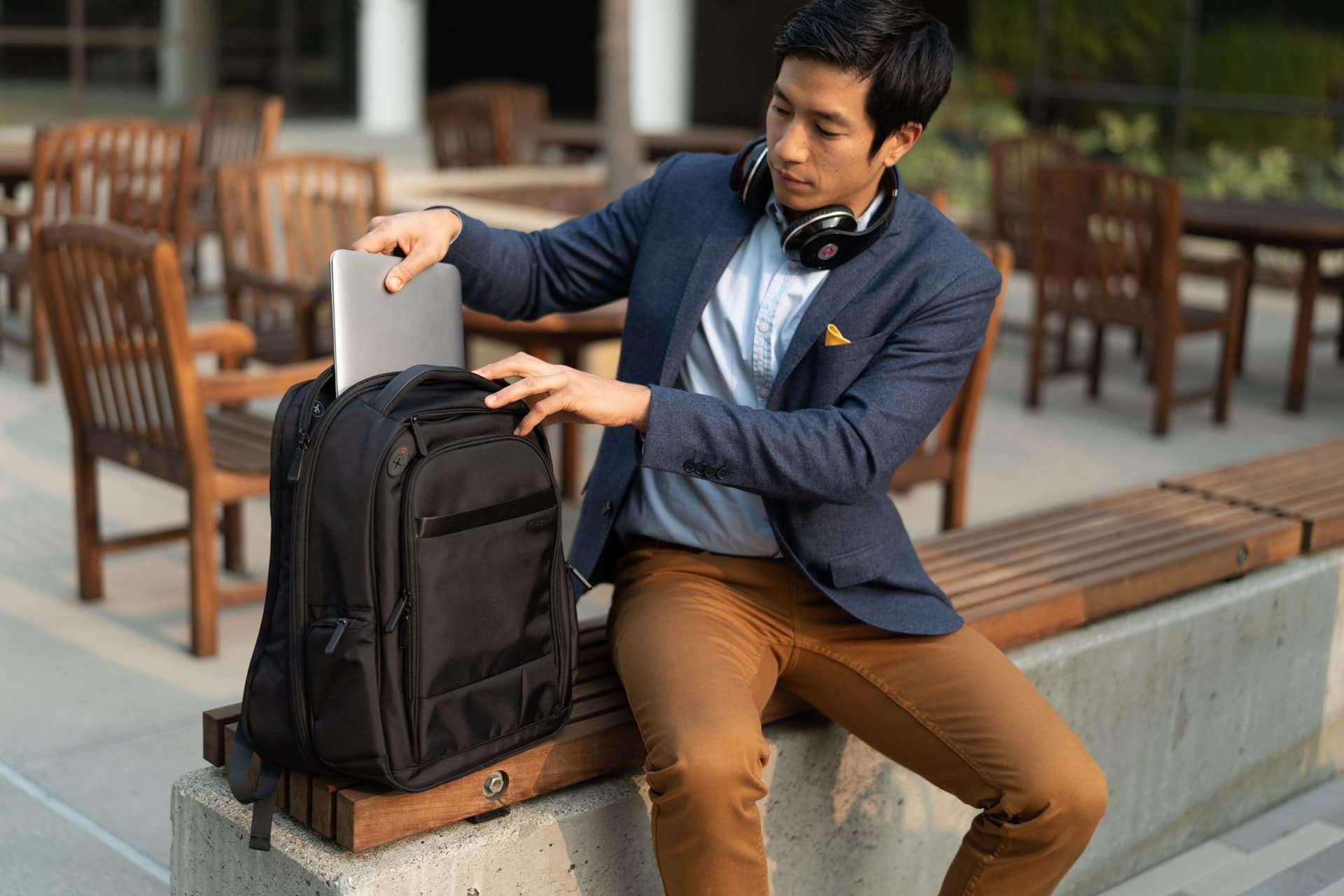 RUCSAC KENSINGTON, pt. notebook de max. 15.6 inch, 1 compartiment, buzunar frontal x 3 | buzunar lateral x 2, waterproof, poliester, negru, "K60382EU" — miniatură