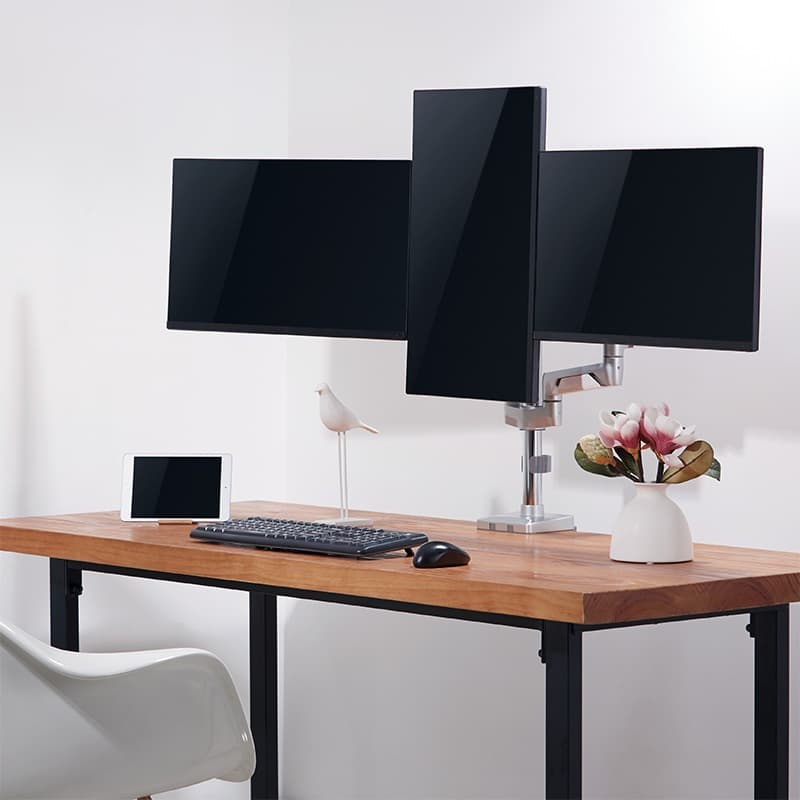 SUPORT de birou LOGILINK, pt 3 TV/monitor plat, curbat, diag. max 27 inch, rotatie, inclinare, pivotare, orizontala, verticala, totala, max 7 Kg x 3, argintiu, "BP0090" — miniatură