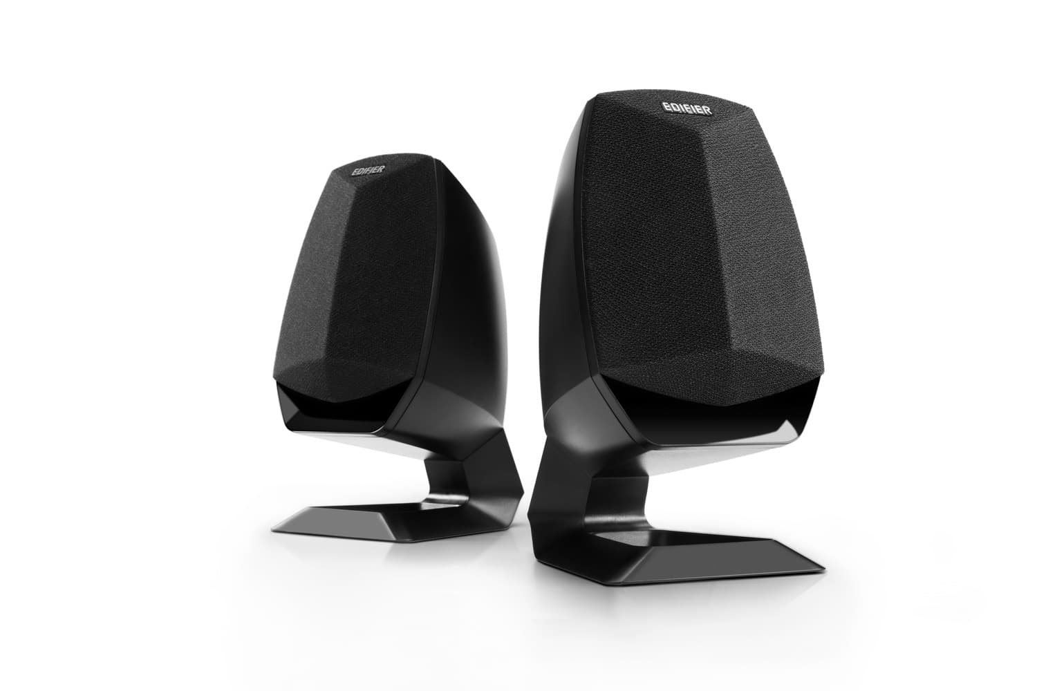 BOXE EDIFIER 2.1, RMS: 34W (2 x 8W, 1 x 18W), bluetooth, volum, bass; raport semnal-zgomot: #25dBA, frecventa raspuns - sateliti: 210Hz - 20kHz, black, "M201BT" — miniatură