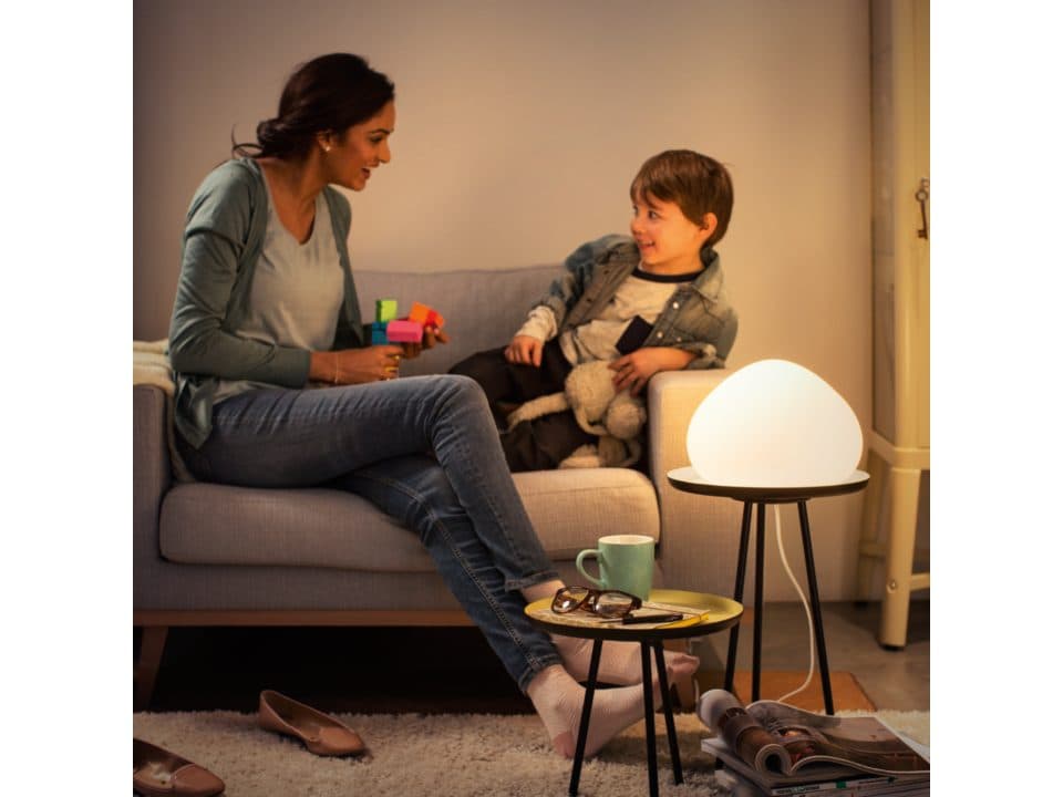 LAMPA DE MASA LED PHILIPS HUE WELLNER "000008718696175071" — miniatură