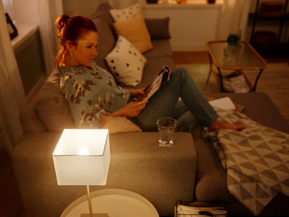 BEC smart LED Philips, soclu E14, putere 5.2W, forma lumanare, lumina toate nuantele de alb, alimentare 220 - 240 V, "000008718699726294" — miniatură