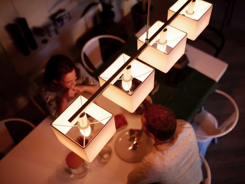 BEC smart LED Philips, soclu E14, putere 5.2W, forma lumanare, lumina toate nuantele de alb, alimentare 220 - 240 V, "000008718699726294" — miniatură