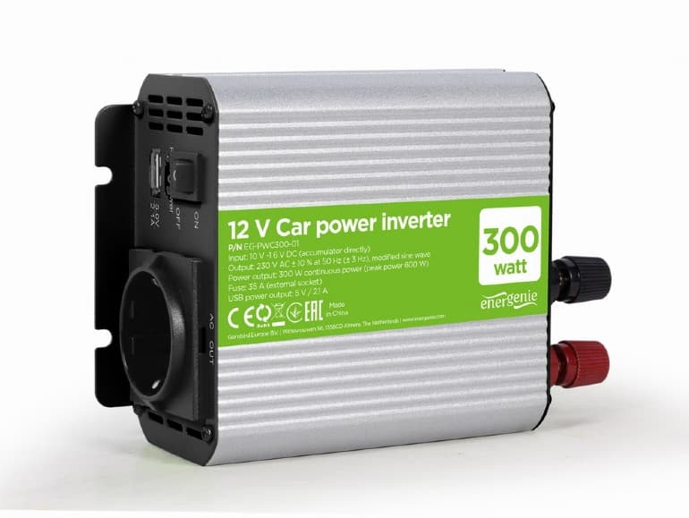 INVERTER GEMBIRD cu sinusoida simulata, Inverter auto, 300W, Schuko x 1, USB 5V / 2.1A, baterie 10-16V, "EG-PWC300-01"