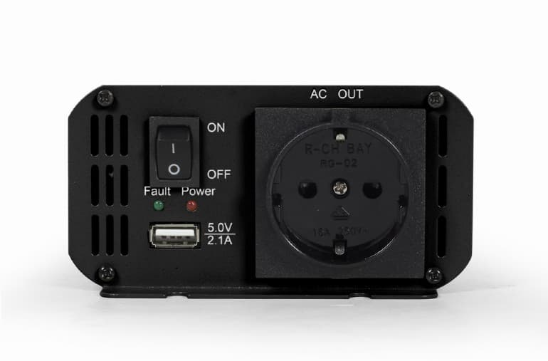 INVERTER GEMBIRD cu sinusoida simulata, Inverter auto, 300W, Schuko x 1, USB 5V / 2.1A, baterie 10-16V, "EG-PWC300-01" — miniatură