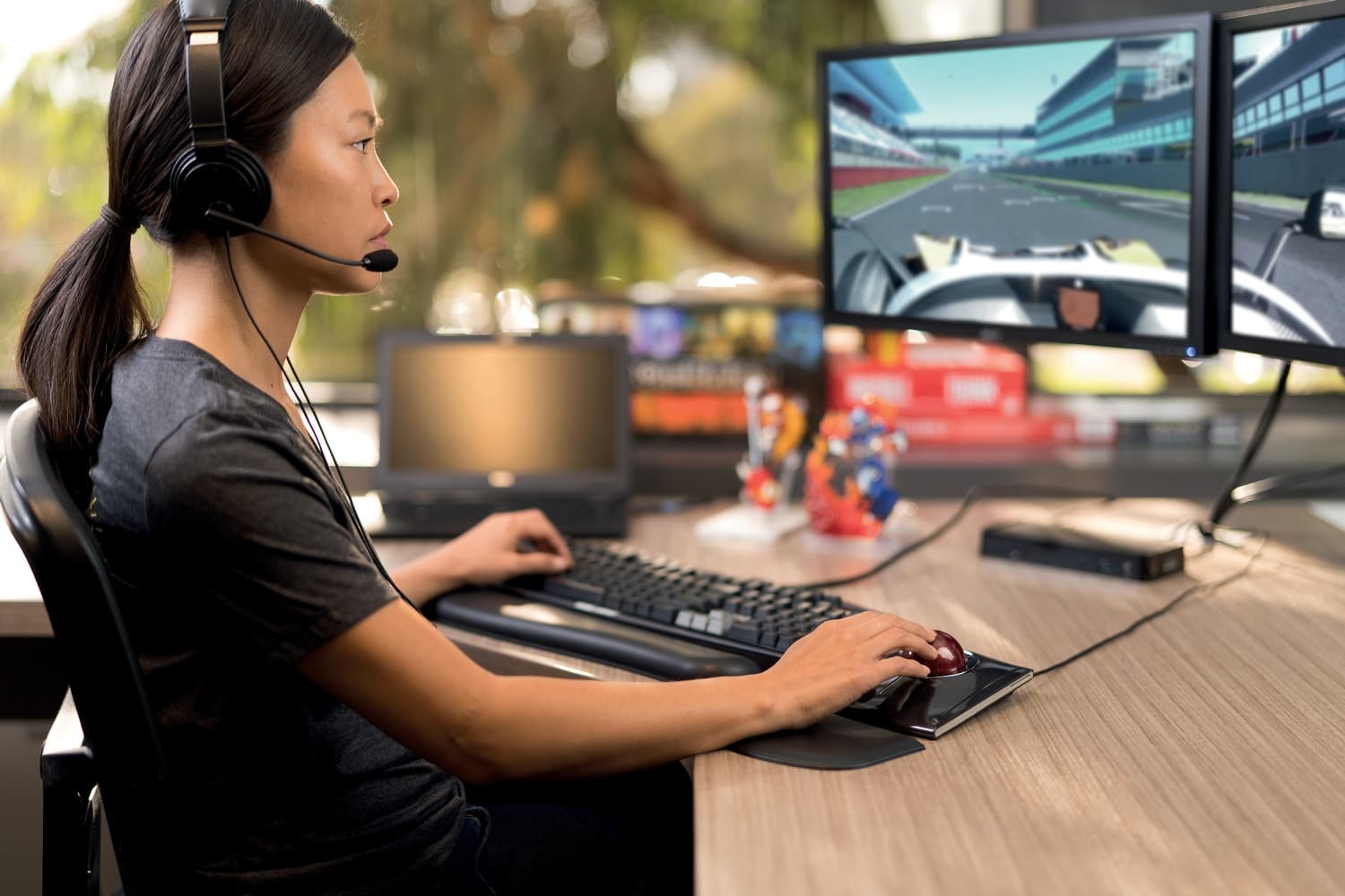 CASTI Kensington, cu fir, standard, utilizare multimedia, call center, microfon pe casca, noise-canceling, conectare prin USB 2.0, cablu 1.8m, negru, "K97601WW" — miniatură