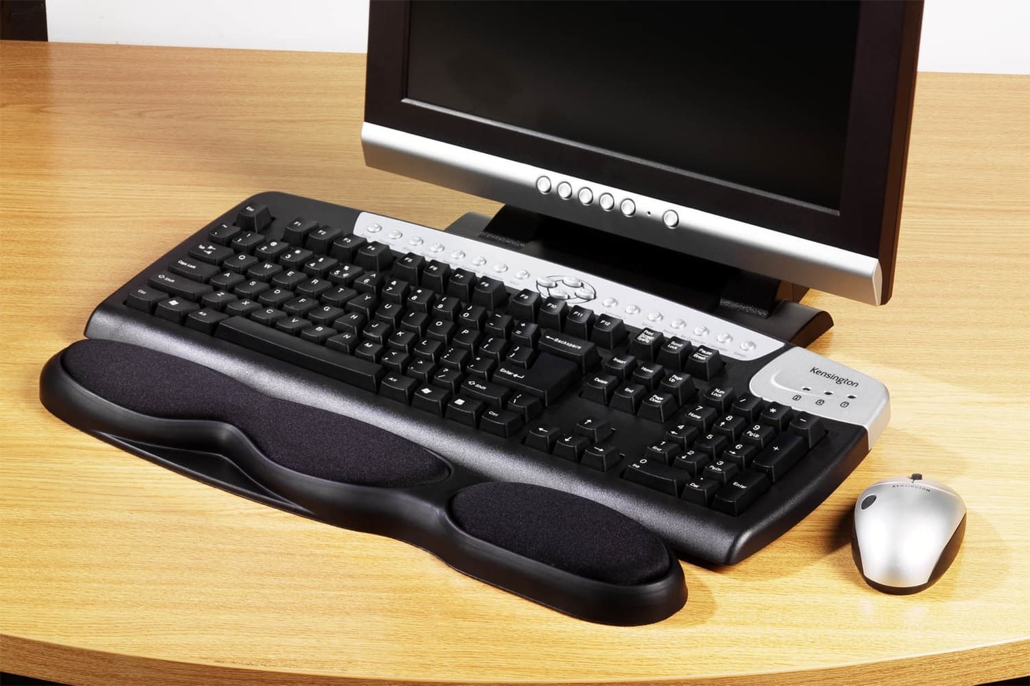SUPORT ERGONOMIC KENSINGTON, Suport pt. incheietura mainii, cu gel, negru, "62385" — miniatură
