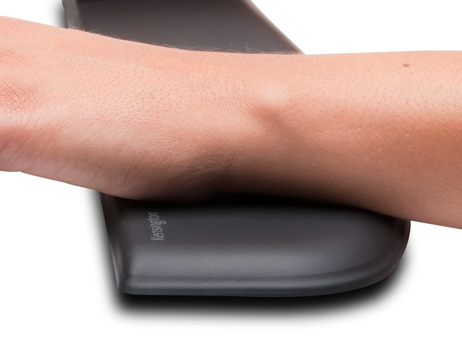 SUPORT ERGONOMIC KENSINGTON, "ErgoSoft", Suport pt. incheietura mainii, pentru tastatura slim, negru, "K52800WW" — miniatură