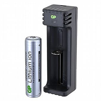 Incarcator GP Batteries, compatibil Li-Ion, 1 slot incarcare, 1 x acumulator 18650 2600mAh inclus, incarcare USB, "GPACEL111000"