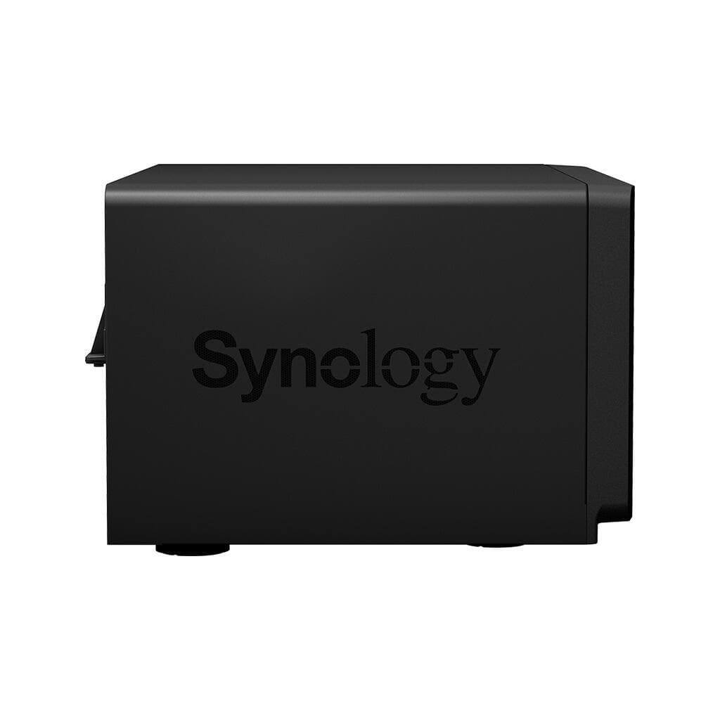 Synology DS1821+, "DS1821+" — miniatură