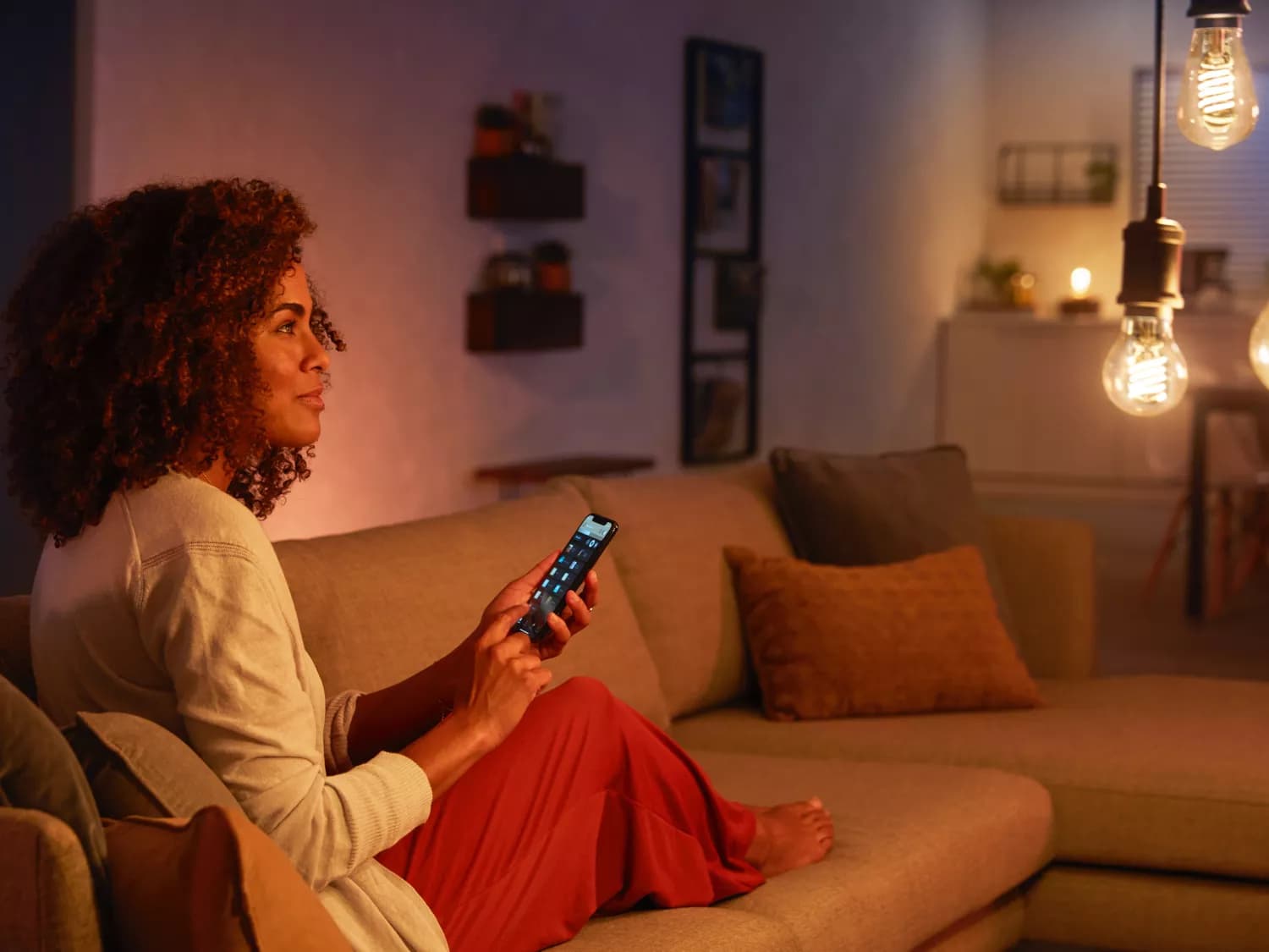 Smart Home Philips HueW xW Fil A60 E27 EU -, "PHT13949" — miniatură