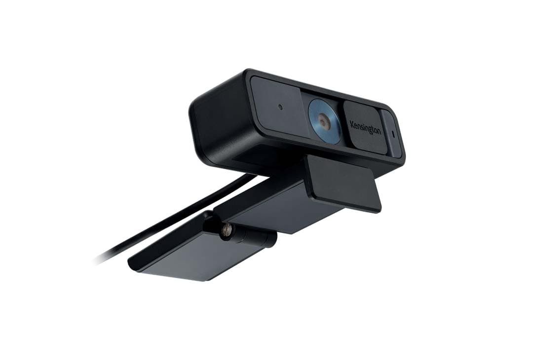 CAMERA web KENSINGTON W2000,Full HD (30fps) autofocus,mic,camp vizual 75gr cadru privat,ajustare manuala 37gr vert/360gr oriz,reducere zgomot,2x(ePTZ),USB-A/USB-C, "K81175WW" — miniatură