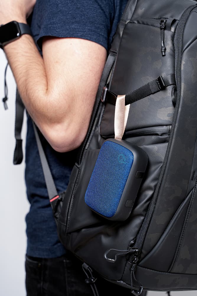BOXA SPACER portabila bluetooth, POCKET-BLU, RMS: 3W, control volum, acumulator 520mAh, FM (antena interna),timp de functionare pana la 5 ore, distanta de functionare pana la 10m, incarcare USB, BLUE, "SPB-POCKET-BLU" — miniatură