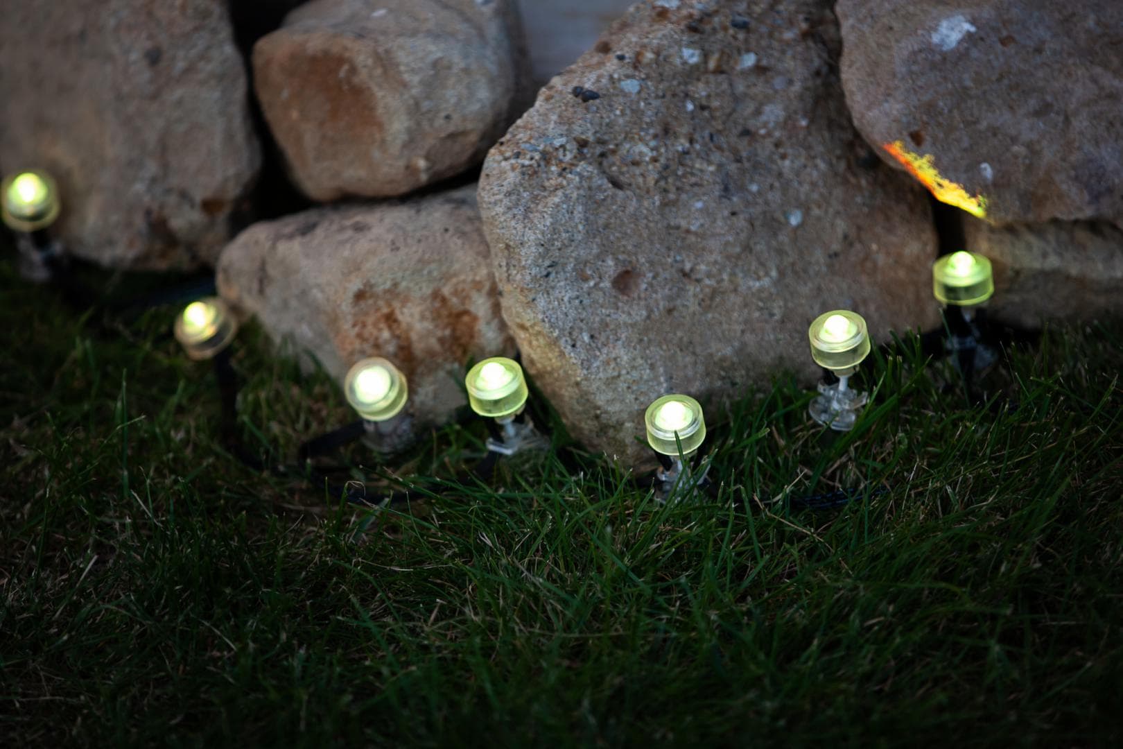 SMART WIFI GARDEN DOT RGB 3PEXT LEDV "000004058075478572" — miniatură