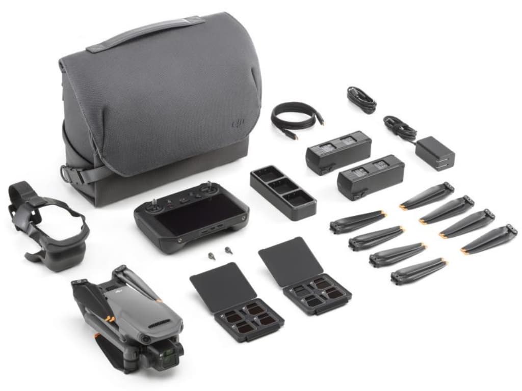 Kit Drona DJI Mavic 3 Cine Premium Combo, 5.1K50Gimbal 3axe, 15km raza transm., auton. 46min, 899g "CP.MA.00000457.01"