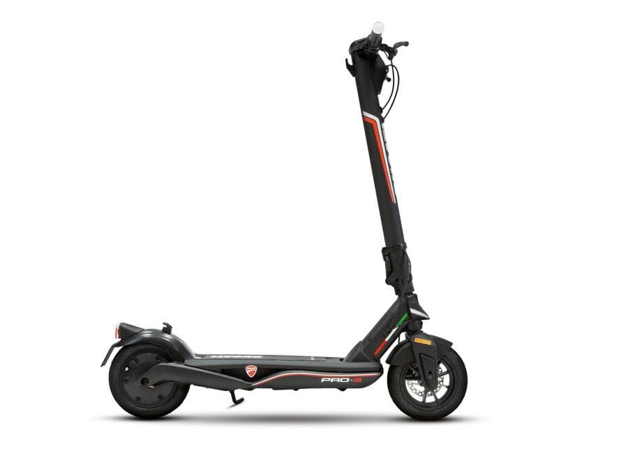 Trotineta electrica Ducati Pro-III semnalizariMotor 350W, autonomie 50 Km, vit max 25 Km/h "DU-MO-210013" — miniatură