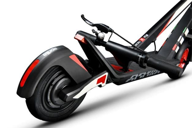 Trotineta electrica Aprilia eSR2, motor 350WAutonomie 25 Km, Viteza maxima 25 Km/h "AP-MO-210002" — miniatură