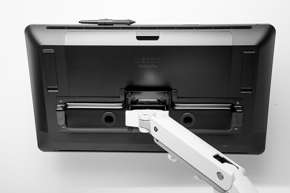 TABLETE - accesorii Wacom VESA Mount for Cintiq 24 & 32 "ACK62804K" — miniatură